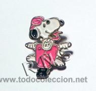 Pins de colecci&oacute;n: PIN SNOOPY EN VESPA ROSA PERSONAJE DE C&Oacute;MIC HUMOR MOTO TRANSPORTE SNOOPI SNUPI DIF&Iacute;CIL CONSEGUIR