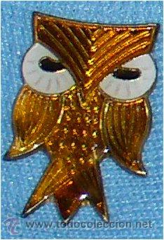 Collection pins: PIN BUHO DORADO A&Ntilde;OS 80