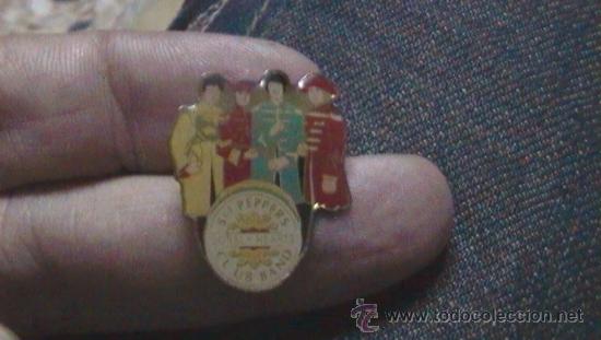Pins de colecci&oacute;n: PIN CON MOTIVO THE BEATLES
