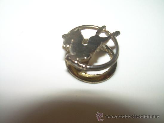 Pins de colecci&oacute;n: ANTIGUA INSIGNIA....PEGASO. - Foto 2