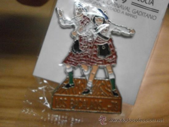 Pins de colecci&oacute;n: CARNAVAL DE CADIZ PINS CHIRIGOTA LOS BACALAOS-79 PIN-28
