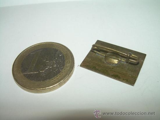 Pins de colecci&oacute;n: ANTIGUA INSIGNIA. - Foto 2