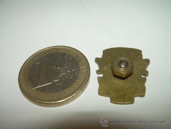 Pins de colecci&oacute;n: ANTIGUA INSIGNIA. - Foto 3