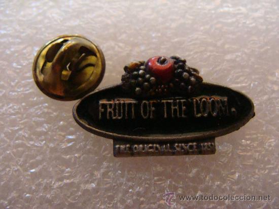 Sammlung von Pins: PIN DE MARCAS DE ROPA. FRUIT OF THE LOOM.