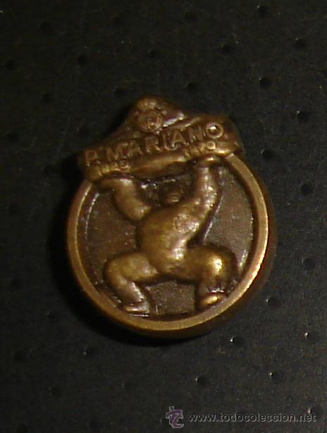 Pins de colecci&oacute;n: PIN DE PUBLICIDAD CINCUENTENARIO DE P. MARIANO.