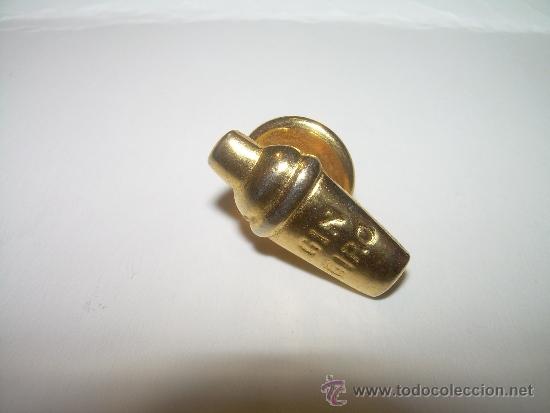 Pins de colecci&oacute;n: ANTIGUA INSIGNIA....GIN GIRO. - Foto 2