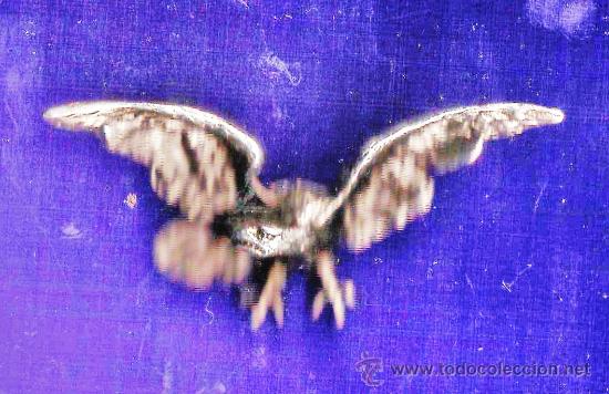 Pins de colecci&oacute;n: pin - aguila real - metal plateado con relieve - con 2 cierrres - largo 8 cm. - a&ntilde;os 90
