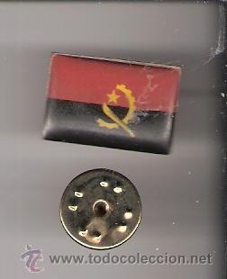 Pins de colecci&oacute;n: Pin Bandera de Angola. Expo Zaragoza 2008.