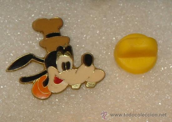 Pin's de collection: PIN DE DIBUJOS ANIMADOS. GOOFY. WALT DISNEY.