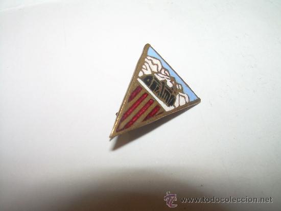 Pins de colecci&oacute;n: ANTIGUA INSIGNIA ESMALTADA. - Foto 2