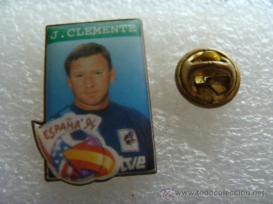Pins e Spille di collezione: PIN DE DEPORTES. MUNDIAL F&Uacute;TBOL ESTADOS UNIDOS 94 1994. JAVI CLEMENTE. SELECCI&Oacute;N ESPA&Ntilde;OLA.
