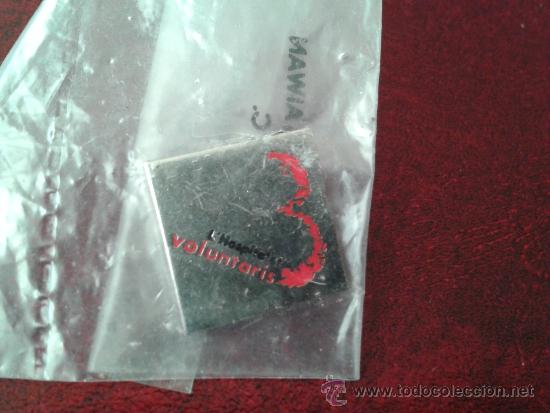 Pins e Spille di collezione: Pin voluntarios L'Hospitalet de Llobregat a&ntilde;os 90 ciudad catalana en bolsa original