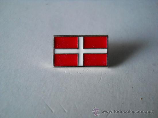 Pins de colecci&oacute;n: pin bandera ORDEN SOBERANA Y MILITAR DE MALTA