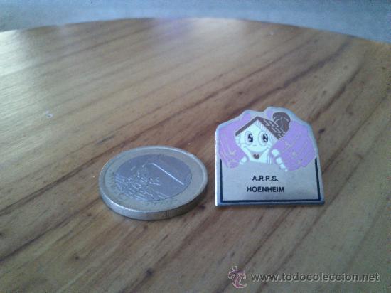 Pins de colecci&oacute;n: Pin Franc&eacute;s A.R.R.S. Asociaci&oacute;n De Los Residentes De La Rue Du Stade Hoenheim.