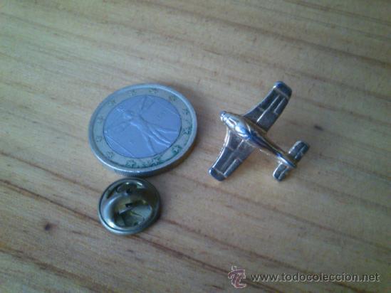 Pins de colecci&oacute;n: Antiguo Pin Nuevo De Avi&oacute;n, De Los A&ntilde;os 90.
