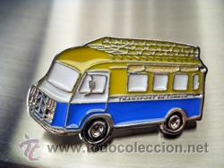 Pins de colecci&oacute;n: pin taxi RENAULT GO&Eacute;LETTE dakar 1975