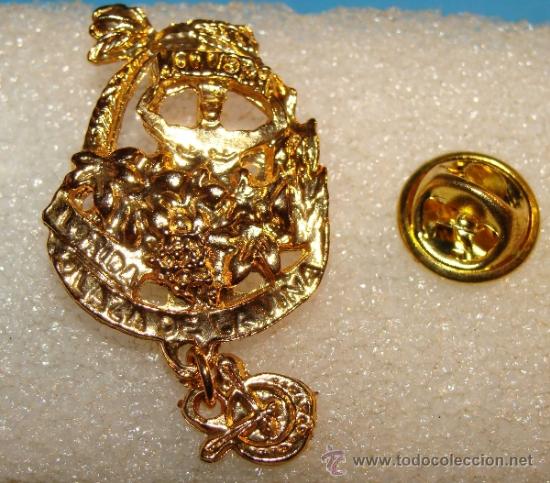 Collection pins: BROCHE / INSIGNIA. FALLAS - SAN JUAN. HOGUERA PLAZA DE LA VI&Ntilde;A. ALICANTE.