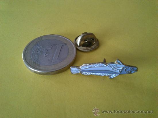 Pins de cole&ccedil;&atilde;o: Antiguo Pin De La Colecci&oacute;n Fauna Dels Paisos Catalans. Es El Llu&ccedil;. (Merluza)