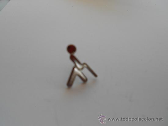 Pins de colecci&oacute;n: pins de la once --gastos de envio 1&euro; - Foto 1
