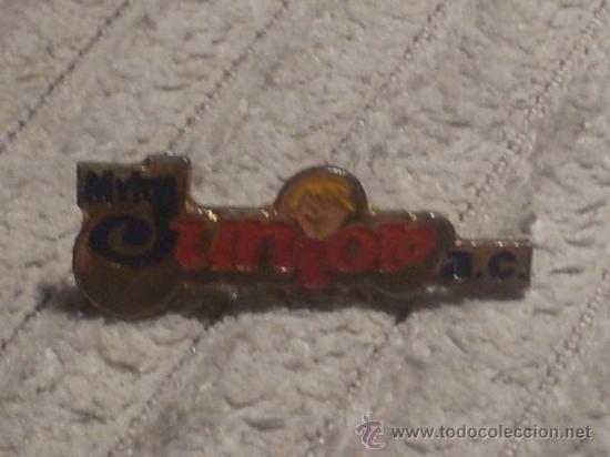 Pins de colecci&oacute;n: PIN DE JUNIOR A.C. - Foto 1