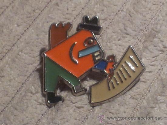 Pins de colecci&oacute;n: PIN DEL CIRCULO DE LECTORES - Foto 1