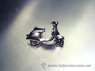 Pins de colecci&oacute;n: pin vespa