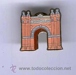 Pins de colecci&oacute;n: PIN # ARCO DE TRIUNFO DE BARCELONA # EDITADO POR LA CAIXA DE PENSIONS