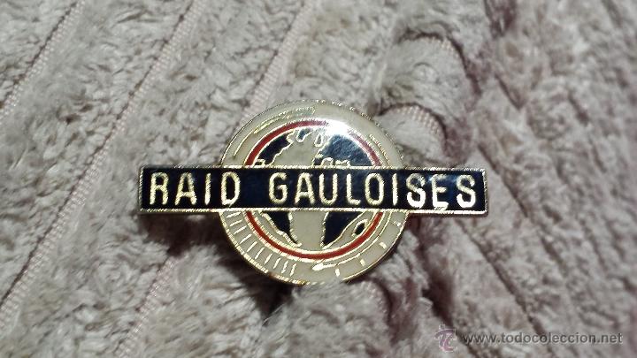 Pins de colecci&oacute;n: PIN DE RAID GAULOISES - Foto 1