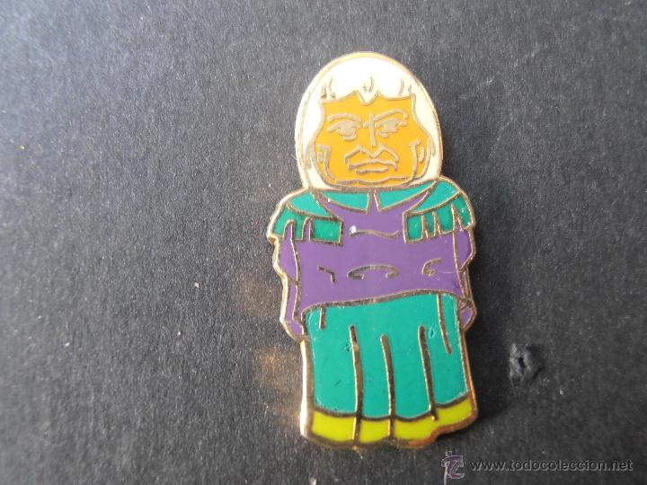 Sammlung von Pins: Pin's Gigantes de Manrresa de esmalte