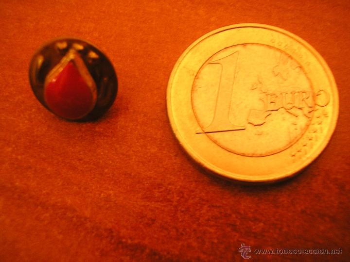 Pins de colecci&oacute;n: pin GOTA DE SANGRE-DONANTES DE SANGRE