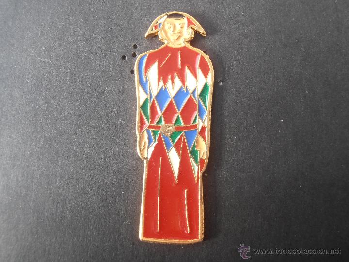 Pins de colecci&oacute;n: Pin's de los Gigantesde Salou grandes 6 ctros de alto