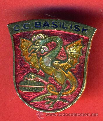 Pin's de collection: PIN FUTBOL , CC BASILISK ARGENTINA , GRANDE , ORIGINAL , F1