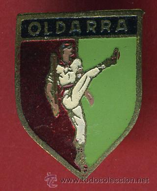 Pins e Spille di collezione: INSIGIA O PIN, PUBLICIDAD BAILE VASCO , OLDARRA , ANTIGUO , ORIGINAL , P1