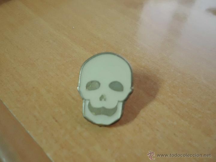 Pins de colecci&oacute;n: Pin calavera......... - Foto 1