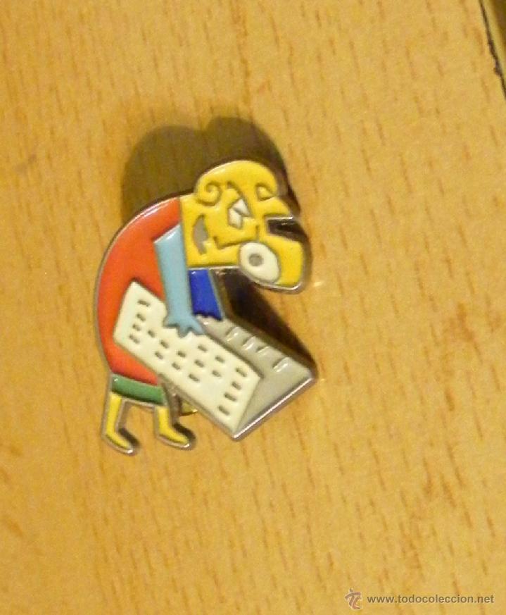 Pins de colecci&oacute;n: PIN - MARISCAL, CIRCULO DE LECTORES - Foto 1