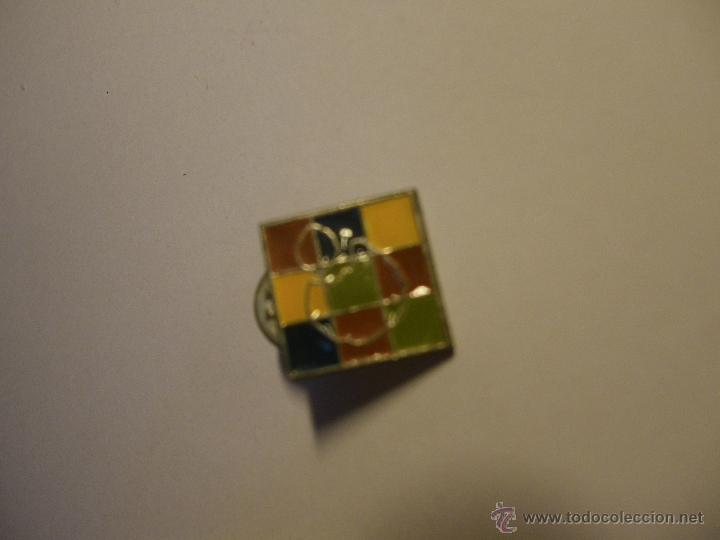 Pins de colecci&oacute;n: Pin Agrupaci&oacute;n Mutua