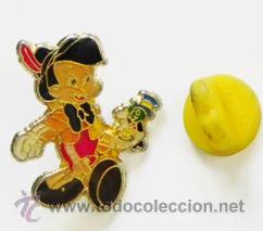 Pins de colecci&oacute;n: PIN DE PINOCHO CON PEPITO GRILLO - PERSONAJE DE CUENTO DE WALT DISNEY Y DE PEL&Iacute;CULA DE CINE