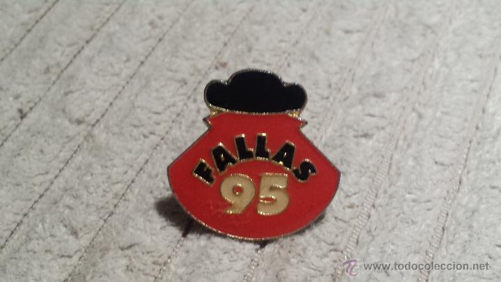 Pins de colecci&oacute;n: PIN O INSIGNIA DE FALLAS 95 - Foto 1