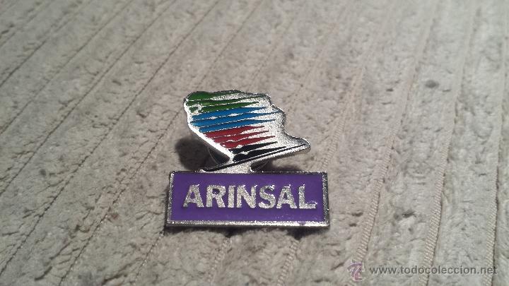 Pins e Spille di collezione: PIN DE ESTACION DE ESQUI O PUERTO DE MONTA&Ntilde;A ARISNAL