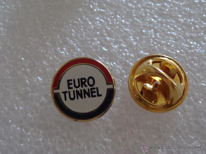 Collection pins: PIN DE TRENES. EURO TUNNEL. EUROTUNEL. TUNEL FERROVIARIO FRANCIA INGLATERRA