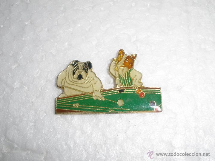 Pins de cole&ccedil;&atilde;o: PIN PERROS JUGANDO AL BILLAR