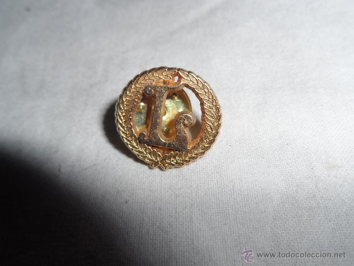 Sammlung von Pins: pin de clip de  la letre L condecorada - condecoracion - laurel