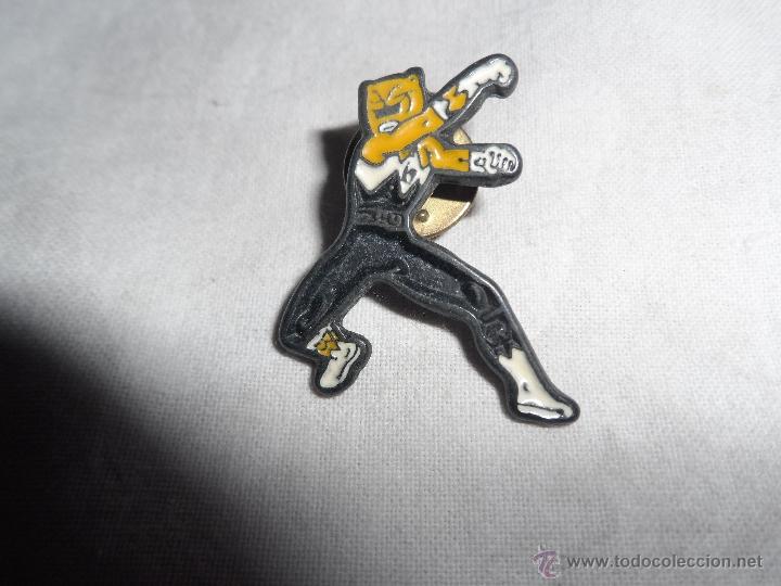 Sammlung von Pins: pin de clip de power rangers