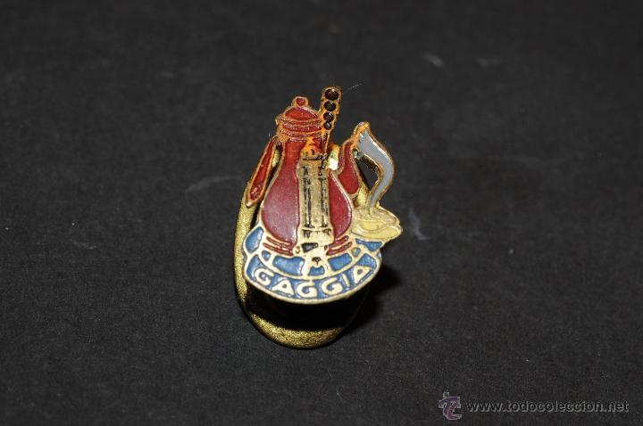 Pins de colecci&oacute;n: PIN O INSIGNIA ESMALTADO DE OJAL GAGGIA