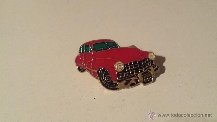 Pins de colecci&oacute;n: PIN DE UN COCHE CLASICO - Foto 1