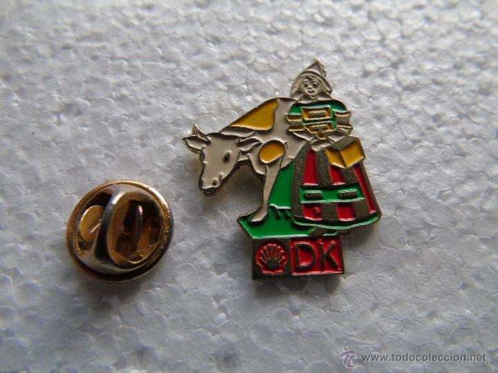 Pins de colecci&oacute;n: PIN DE GASOLINERAS SHELL. DINAMARCA - Foto 1