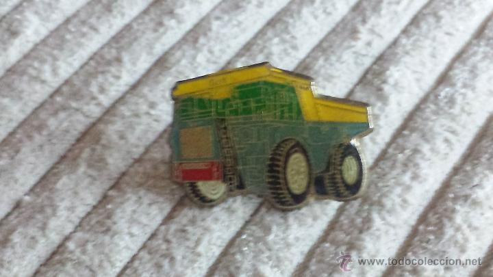 Pins de colecci&oacute;n: PIN CAMION CATERPILLAR - Foto 1