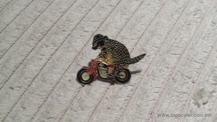 Pins de colecci&oacute;n: PIN DE UNA MOTO - Foto 1