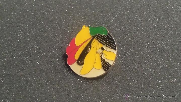 Pins de colecci&oacute;n: PIN DE DIBUJOS  PATO RASTAFARI - Foto 1