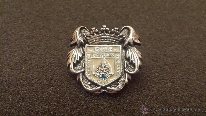 Pins de colecci&oacute;n: PIN ESCUDO HERALDICO DE CADIZ